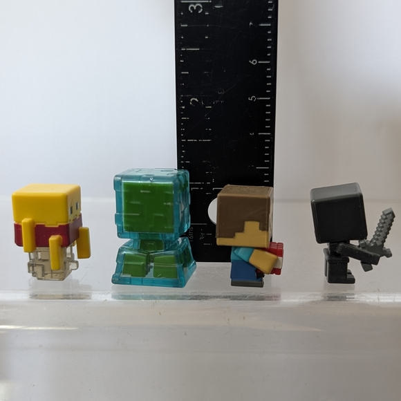 Mini Figures Set - Multicolor - Picture 5 of 6